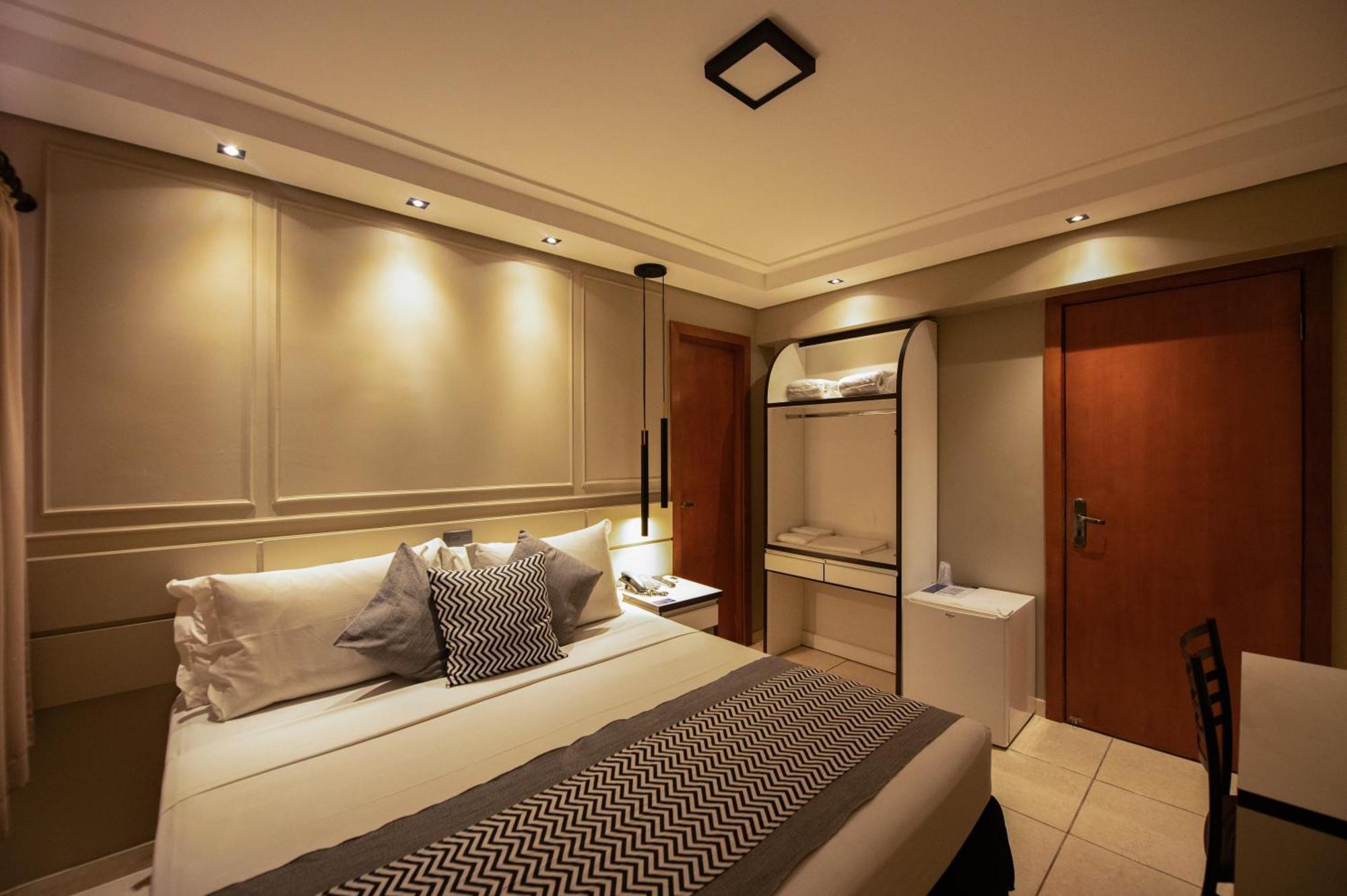 Havana Palace Hotel II Uberaba Kültér fotó